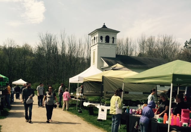 Frostville Farmers Market 1